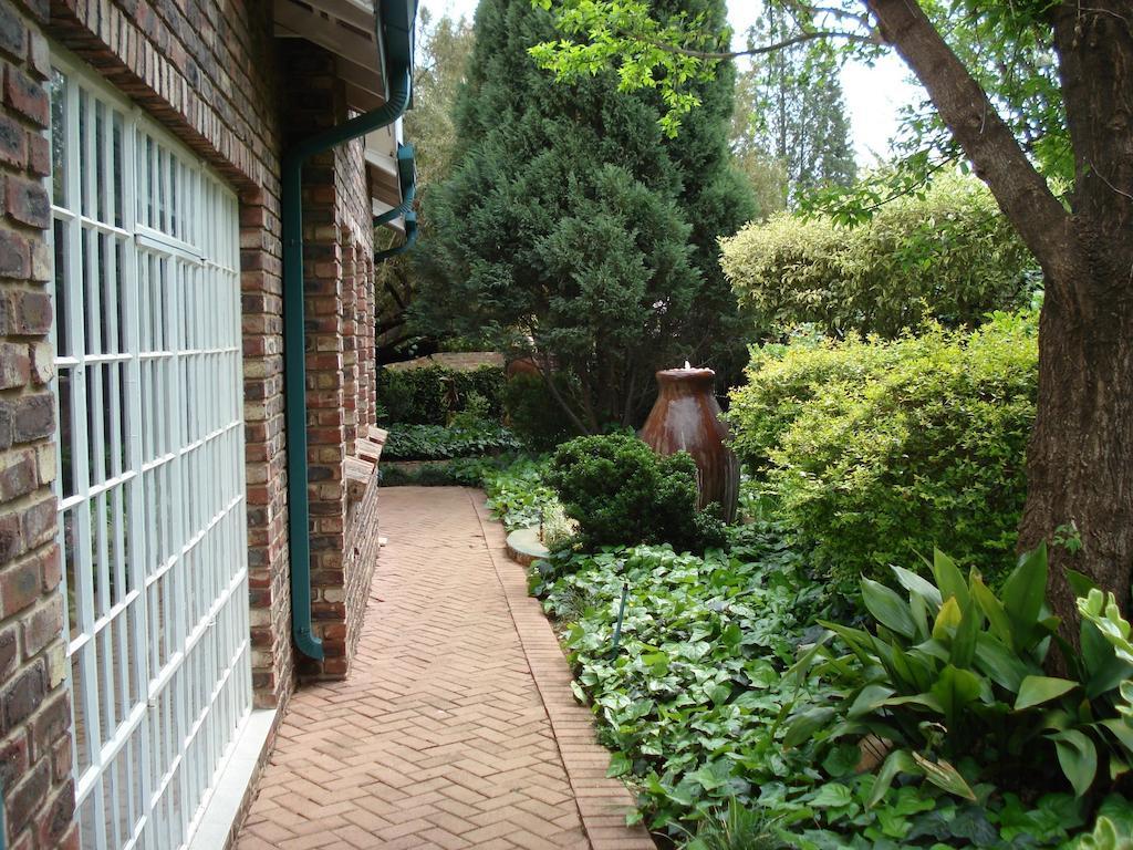 Anne'S Place Potchefstroom Buitenkant foto